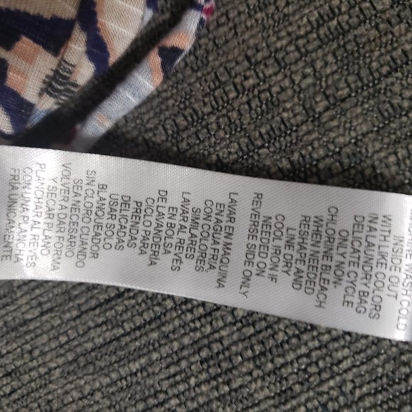 DEMOCRACY Boho Style Top - Picture 4 of 7